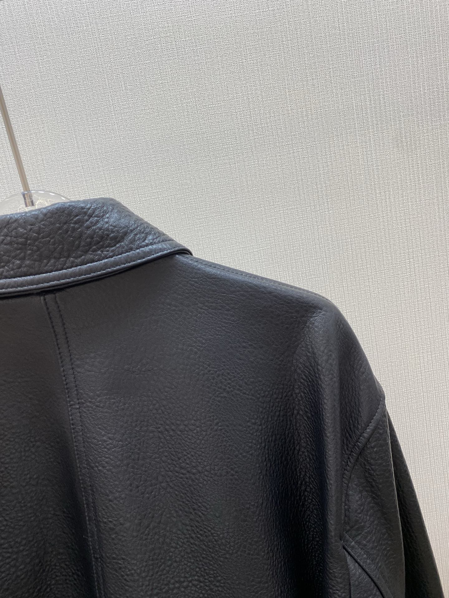 YSL 25S LEATHER JACKET STYLE 164