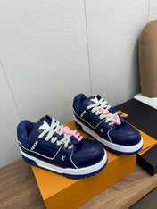 LV WOMEN'S TRAINER IN NAVY BLUE CALFSKIN