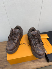 LV TRAINER IN CHOCOLATE BROWN MONOGRAM CALFSKIN