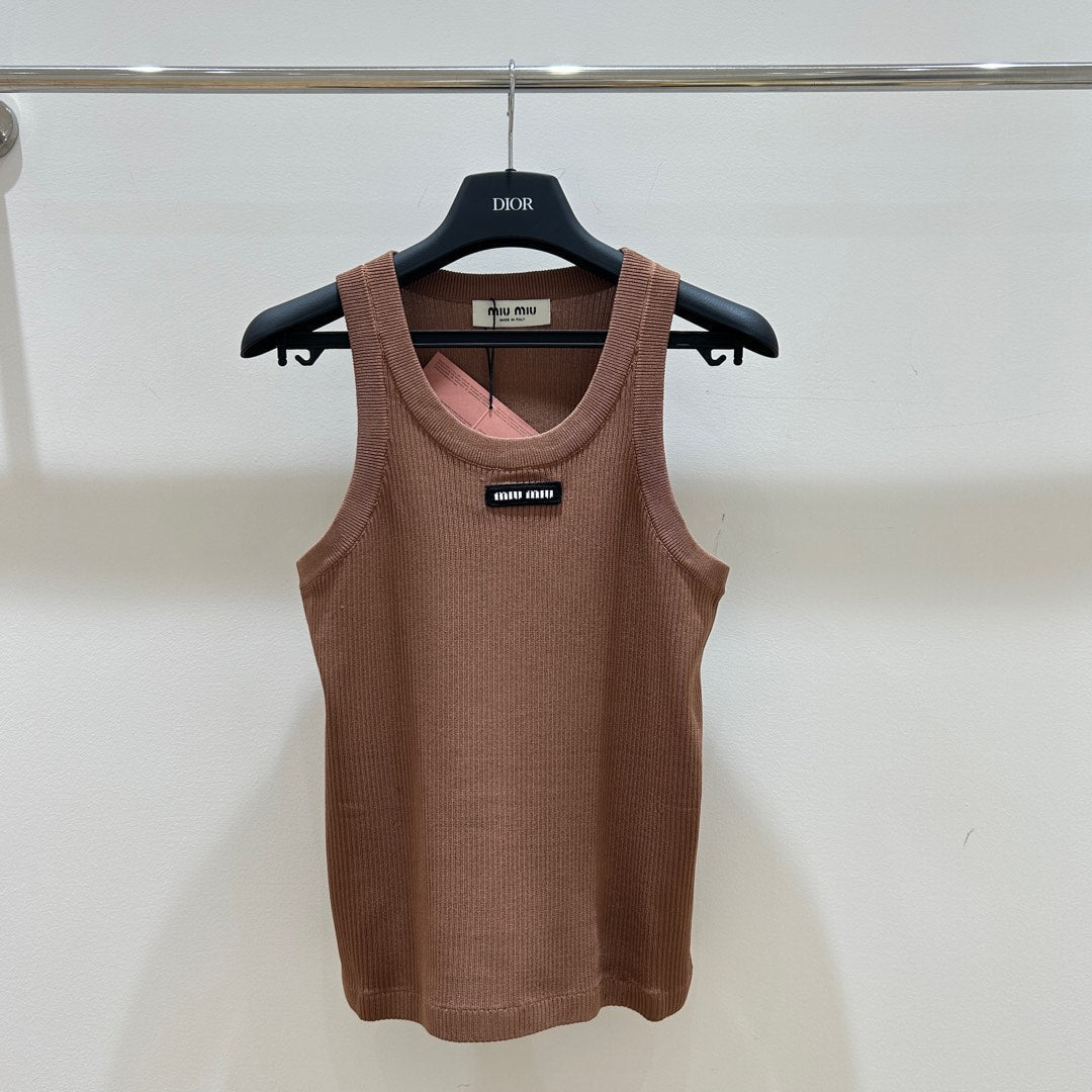 MIUMIU SLEEVELESS TOP STYLE 193