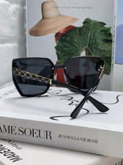 TRIOMPHE SUNGLASS 497831 IN BLACK ACETATE EMBOSSED LOGO