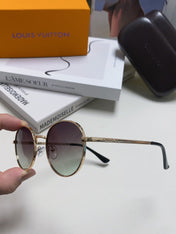 SIGNATURE ROUND SUNGLASS 581381 IN GOLD METAL GREY SMOKE LENSES