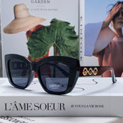 LOGO CAT EYE SUNGLASSES 513005 IN BLACK ACETATE