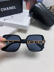 SQUARE SUNGLASSES 632876 IN BLACK ACETATE