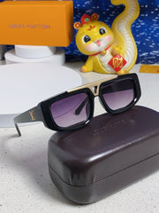 CLASH PILOT SUNGLASSES 567480 IN BLACK ACTETE GOLD METAL