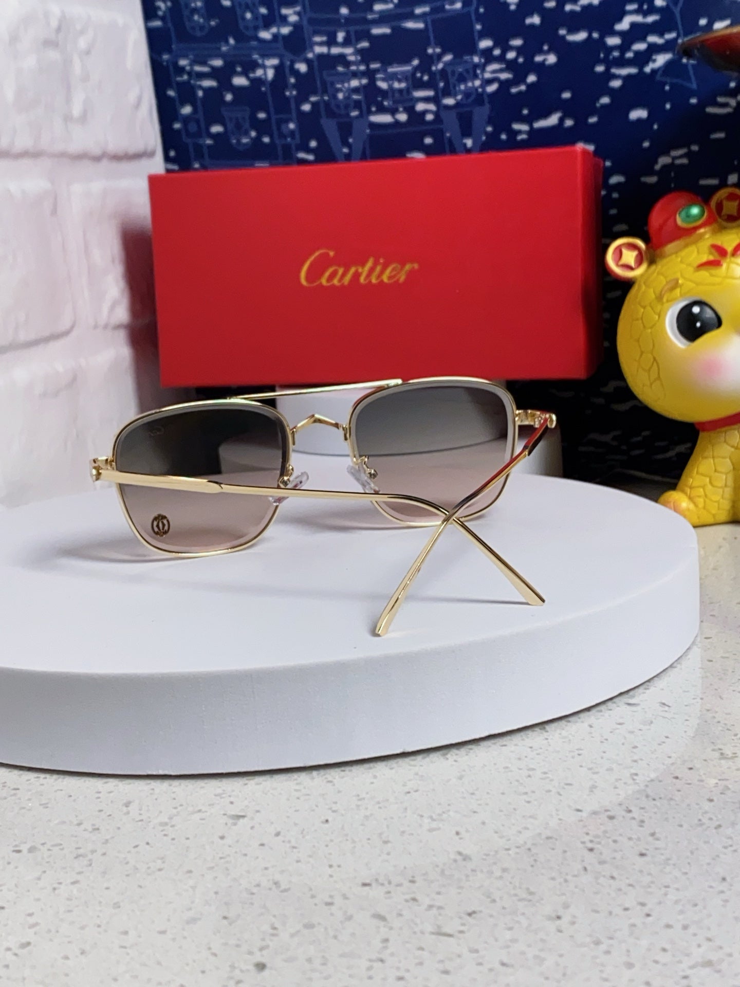 PREMIÈRE SQUARE FRAME SUNGLASSES 533240 IN METAL