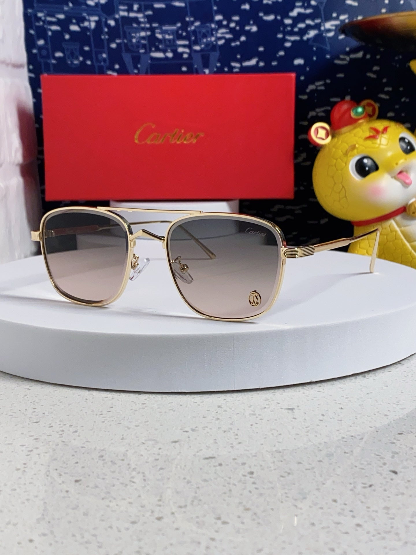 PREMIÈRE SQUARE FRAME SUNGLASSES 533240 IN METAL