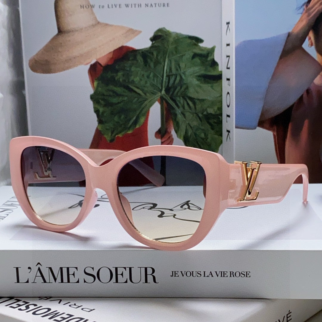 ICON CAT EYE SUNGLASSES 570247 IN PINK CLEAR ACETATE