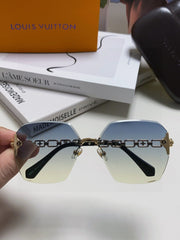 CHAIN SQUARE SUNGLASSES 570259 IN GOLD METAL GREY YELLOW SMOKE LENS