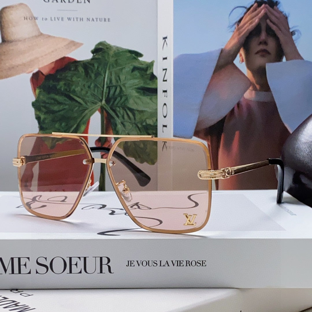 SQUARE SUNGLASSES 570262 IN GOLD METAL LIGHT BROWN LENS