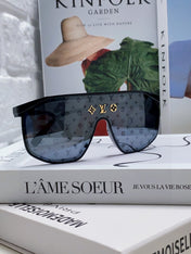 WAIMEA SUNGLASSES 570268 IN BLACK ACETATE MONOGRAM ON LENS