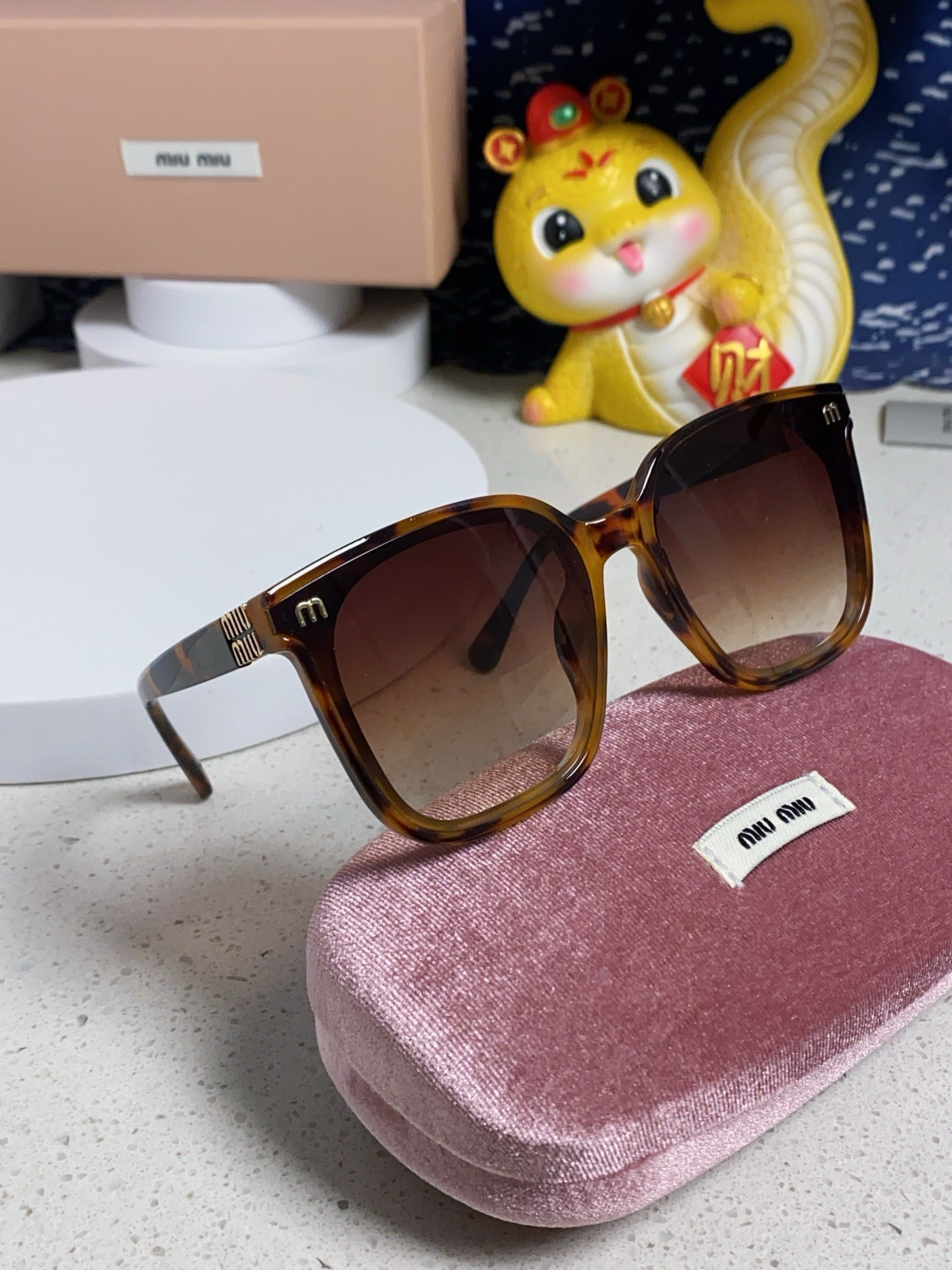 GLIMPSE SQUARE SUNGLASSES 554614 IN HAVANA ACETATE