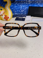 SQUARE SUNGLASSES 638933 IN HAVANA ACETATE