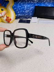 SQUARE SUNGLASSES 638934 IN BLACK ACETATE