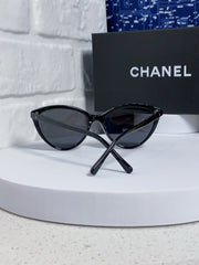 CAT EYE SUNGLASSES CH3393 IN BLACK ACETATE BLACK LENSES