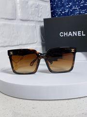 SQUARE SUNGLASSES 641809 IN HAVANA ACETATE GOLD CHAIN