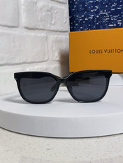CAT EYE SUNGLASSES 571652 IN BLACK ACETATE