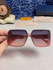 SQUARE SUNGLASSES 571653 IN PINK CLEAR ACETATE