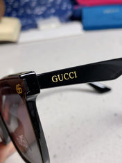 SQUARE FRAME SUNGLASSES 575854 IN BLACK ACETATE