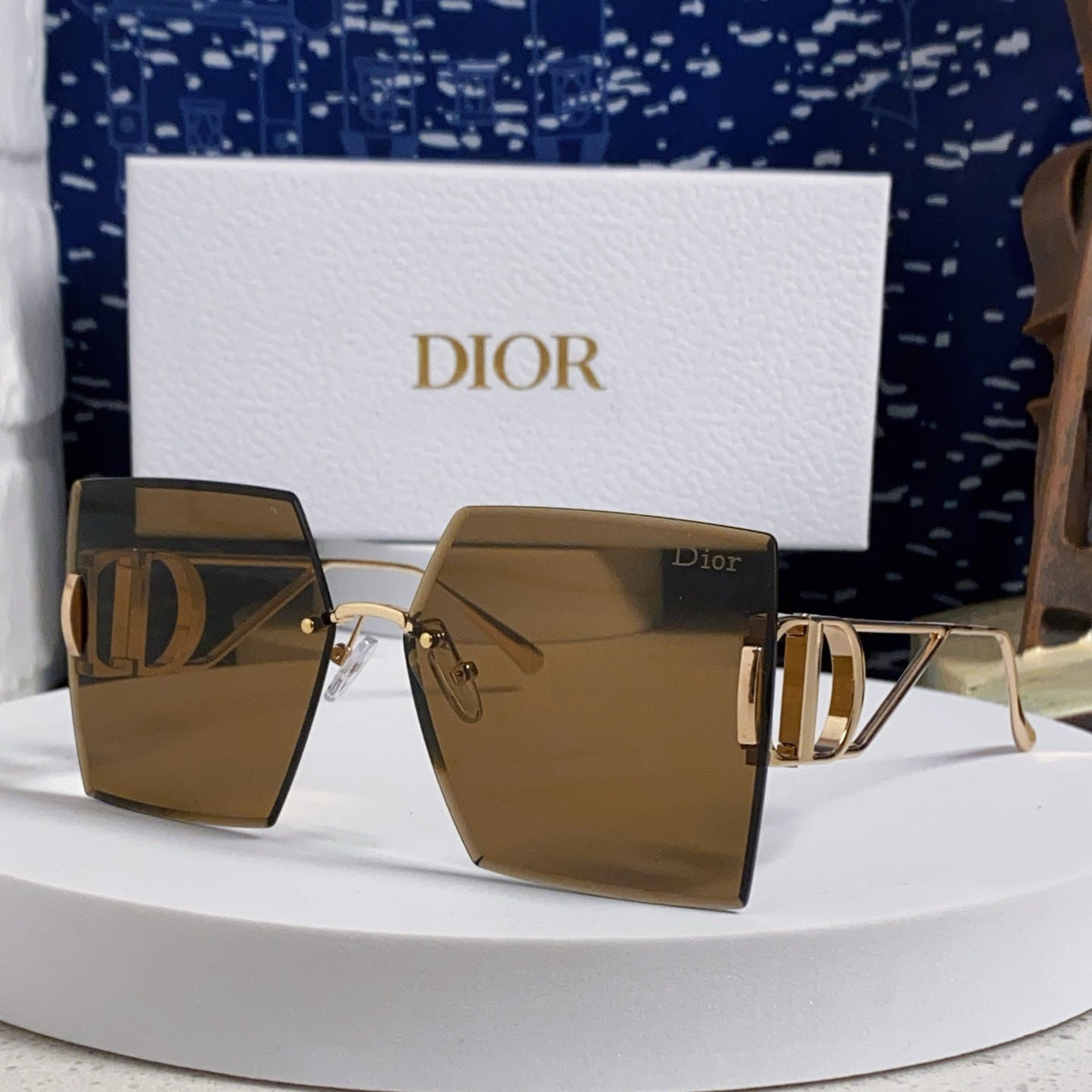 30MONTAIGNE S7U SUNGLASS 578108 IN GOLD METAL BROWN LENSES