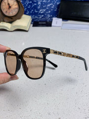 SQUARE SUNGLASSES 632028 IN BLACK ACETATE LIGHT BROWN LENSES