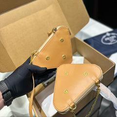 EMBROIDED LOGO TRIANGLE BAG 18 IN BEIGE WOVEN RAFFIA GOLD CHAIN