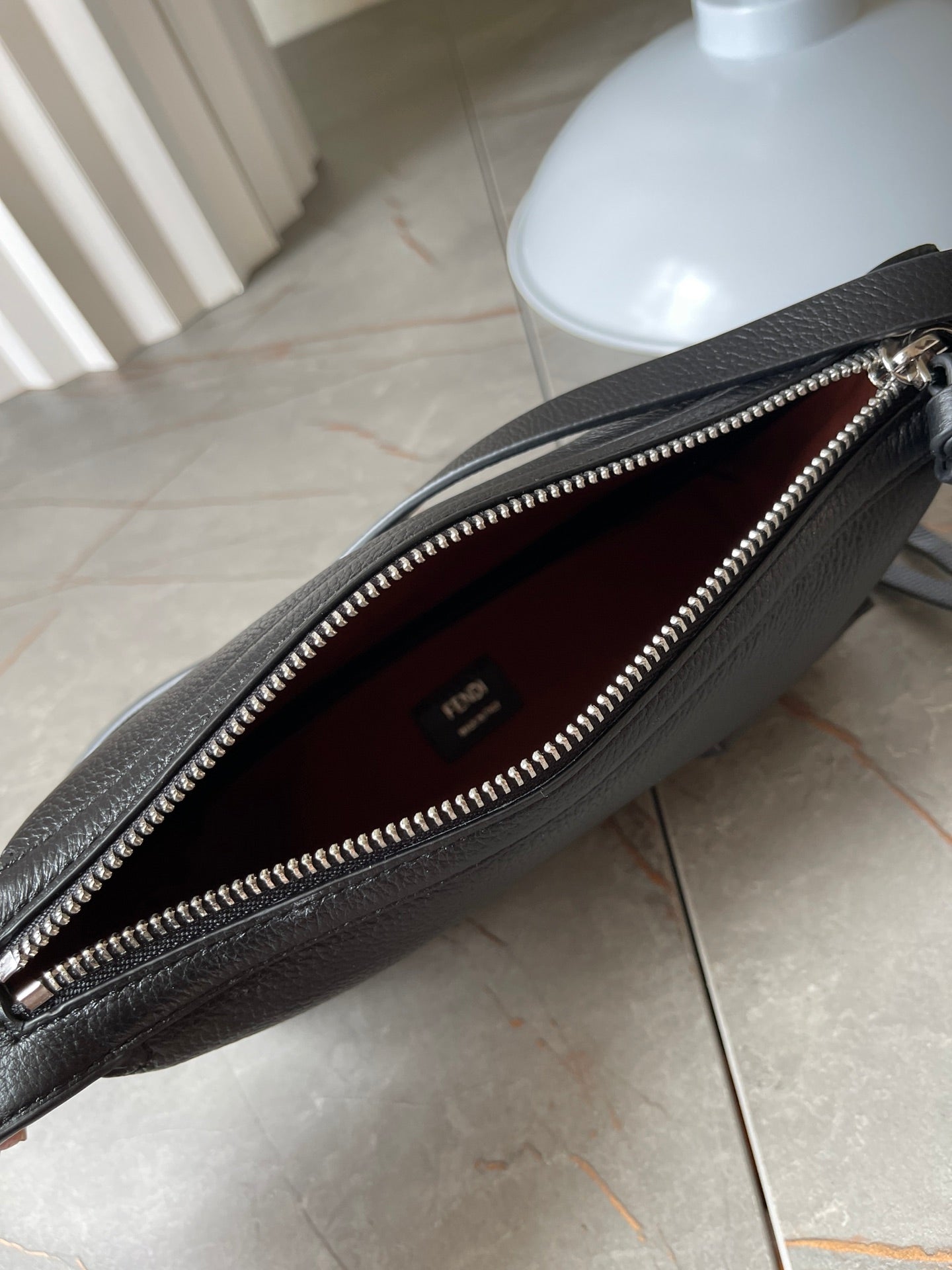 SIMPLY MINI 22 IN BLACK GRAINED CALFSKIN