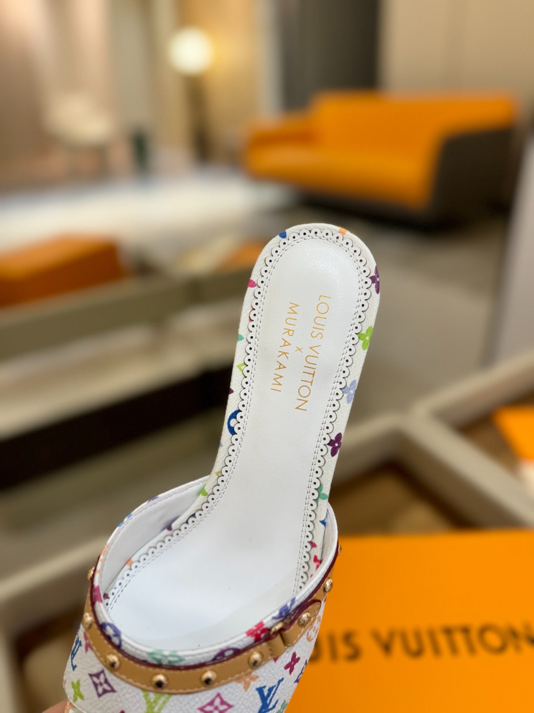 LV X TM 6AM HIGH 4 CM MULE IN WHITE MONOGRAM CALFSKIN