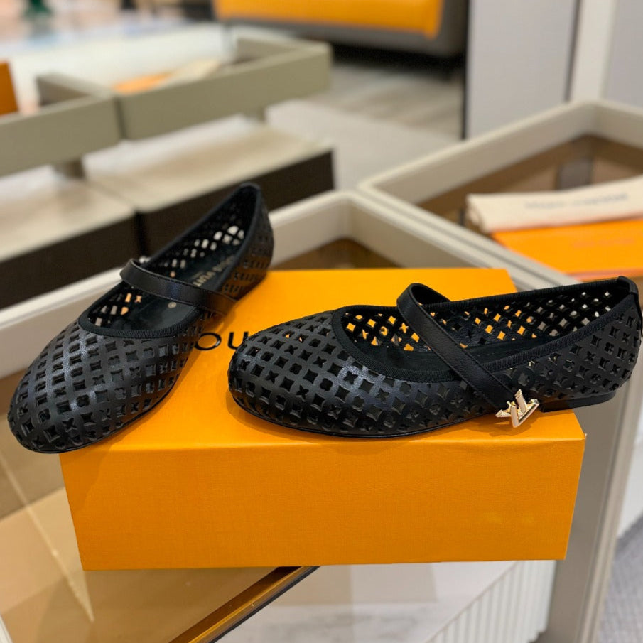 ROMY FLAT BALLERINA IN BLACK MESH CALFSKIN