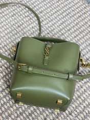 LE 37 MINI BUCKET BAG 15 IN AVOCADO GREEN CALFSKIN GOLD HARDWARE