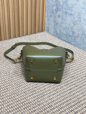 LE 37 SMALL BUCKET BAG 20 IN AVOCADO GREEN CALFSKIN GOLD HARDWARE