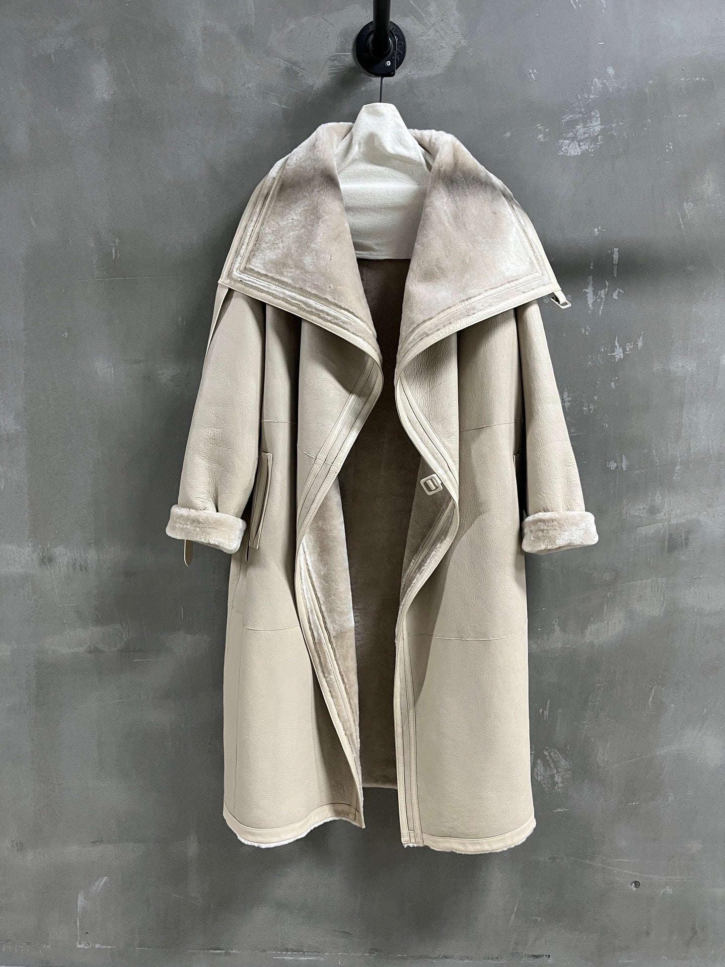 HERMES 25S TRENCH COAT 143