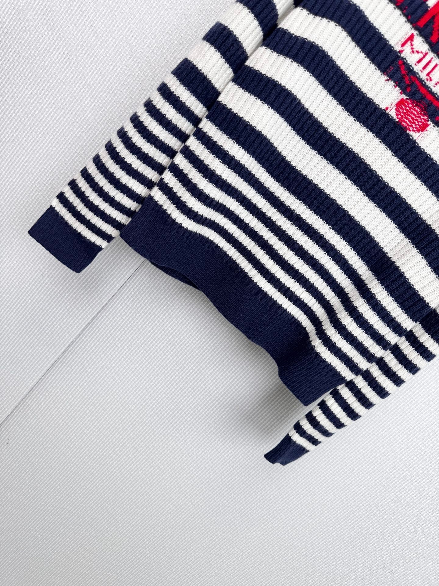 PRADA 25S SWEATER 407