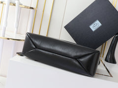 TRIANGLE LOGO HOBO BAG 39 IN BLACK SMOOTH CALFSKIN