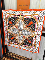 LV SCARF 90 CM IN SILK 729071