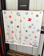 CHANEL 25S SCARF 90 IN SILK 733858