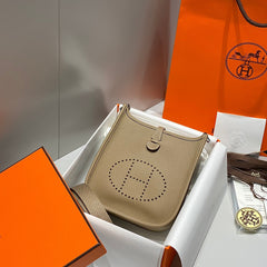 MINI NEO 18 EVELYNE BAG IN TORTILLA BROWN GRAINED CALFSKIN