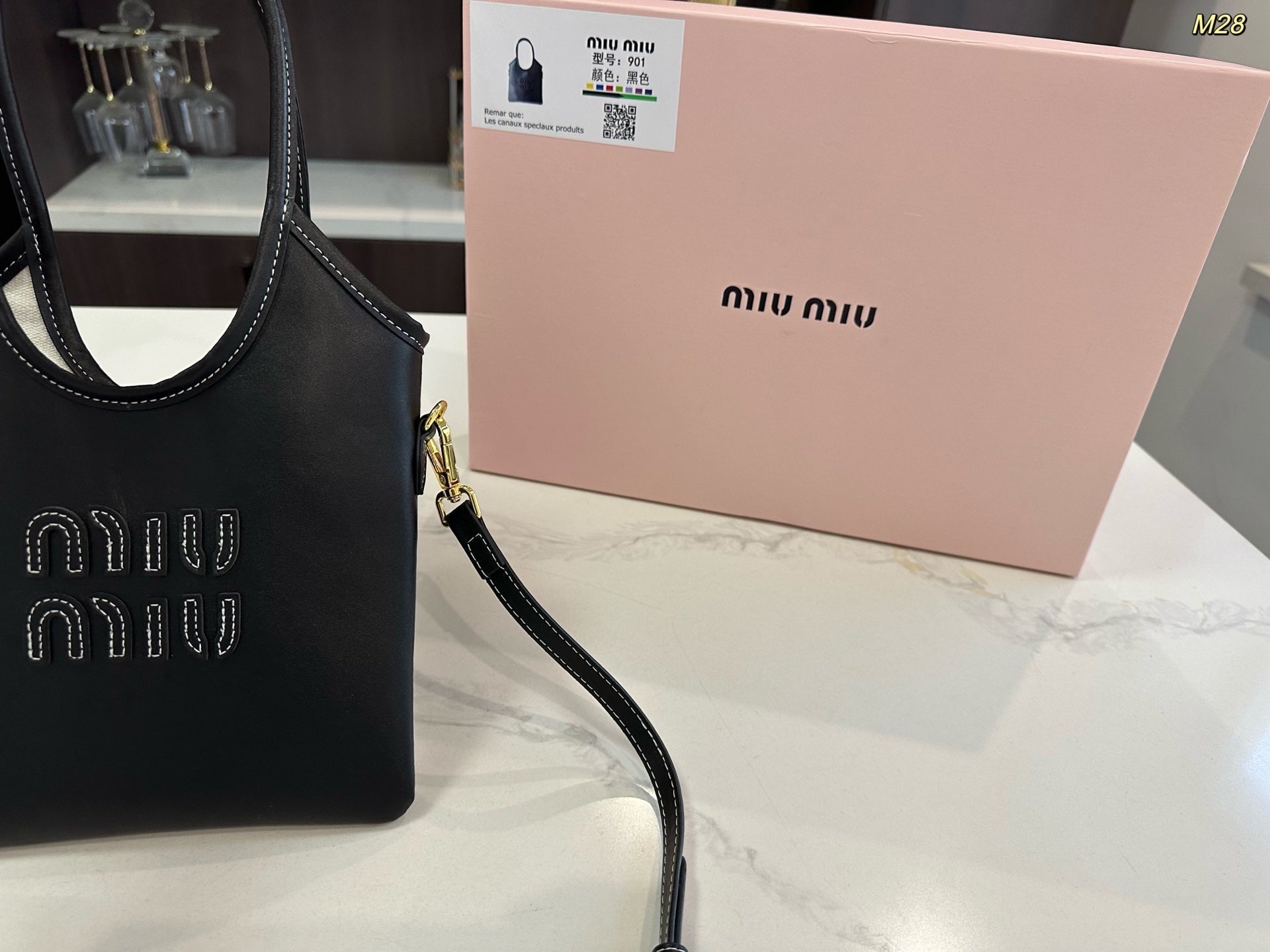 IVY MINI TOTE BAG 20 IN BLACK CALFSKIN