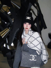 CHANEL 25S SCARF 180 CM IN WOOL CASHMERE 943029
