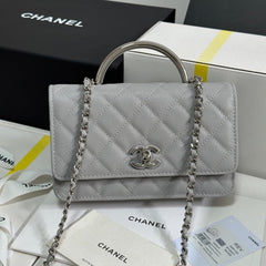 FLAP BAG WITH SILVER-TONE HANDLE 19 IN GREY SHINY CAVIAR SKIN