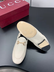 GUCCI 26S LOAFERS IN CREAM WHITE CALFSKIN