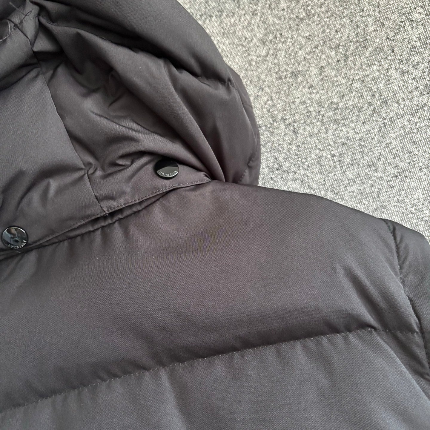 BURBERRY 25S DOWN JACKET 332