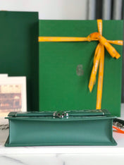 DUCHESSE MARIE-CAROLINE BAG 25 IN GREEN GOYARDINE CANVAS AND SMOOTH CALFSKIN