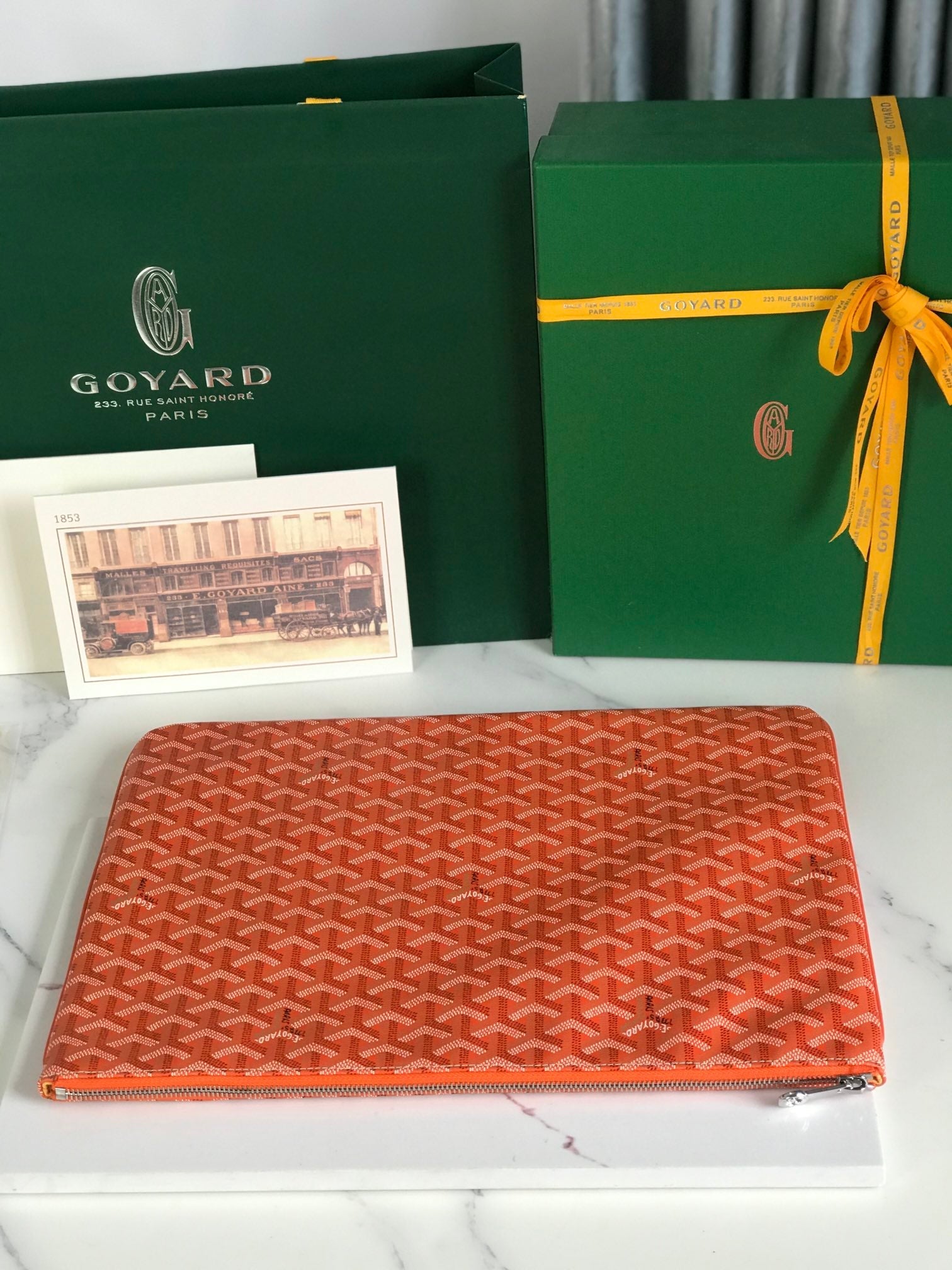 SÉNAT MGM POUCH 40 IN RED ORANGE GOYARDINE CANVAS