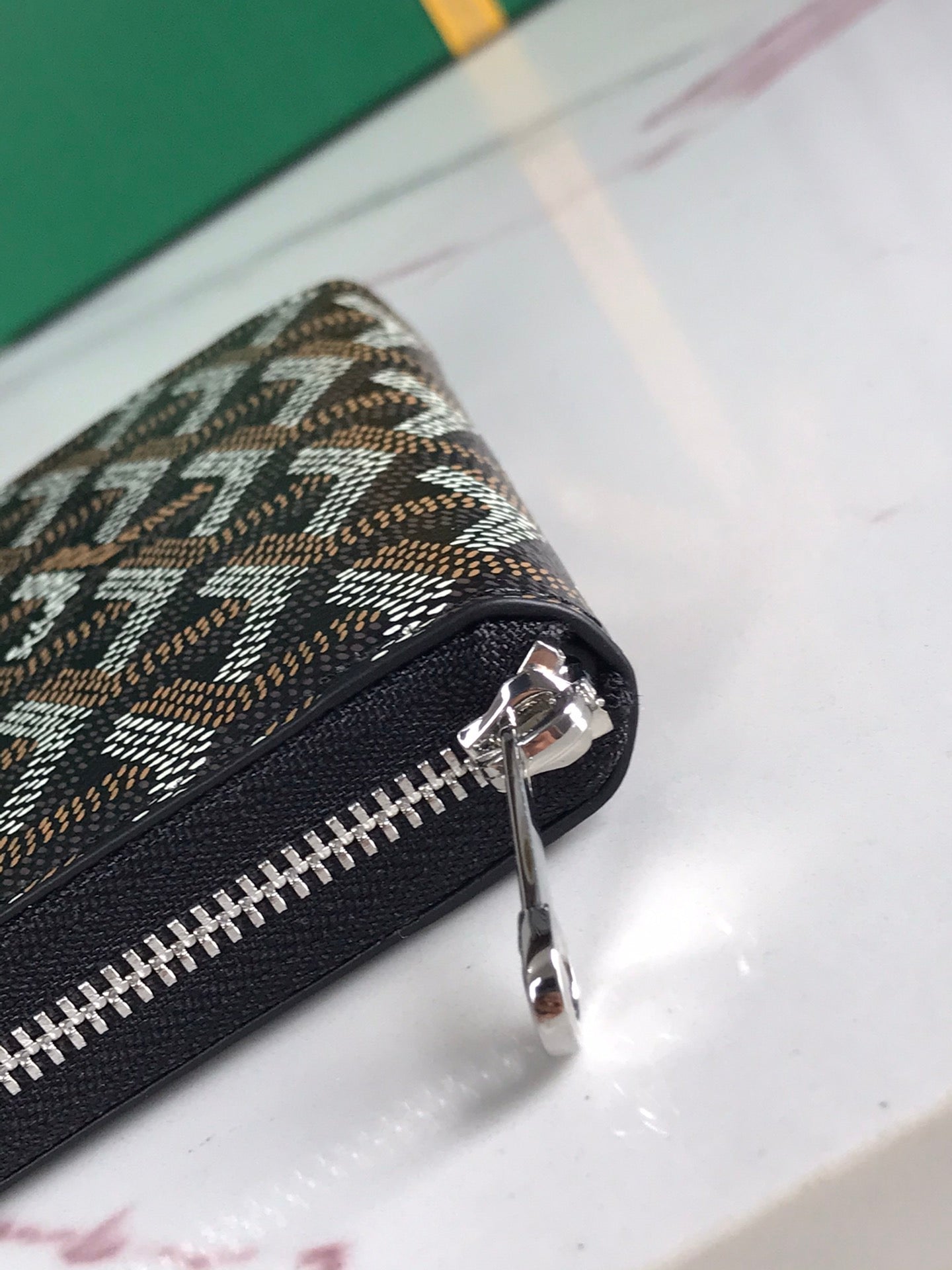 MATIGNON MINI WALLET 11 IN BLACK GOYARDINE CANVAS AND CALFSKIN