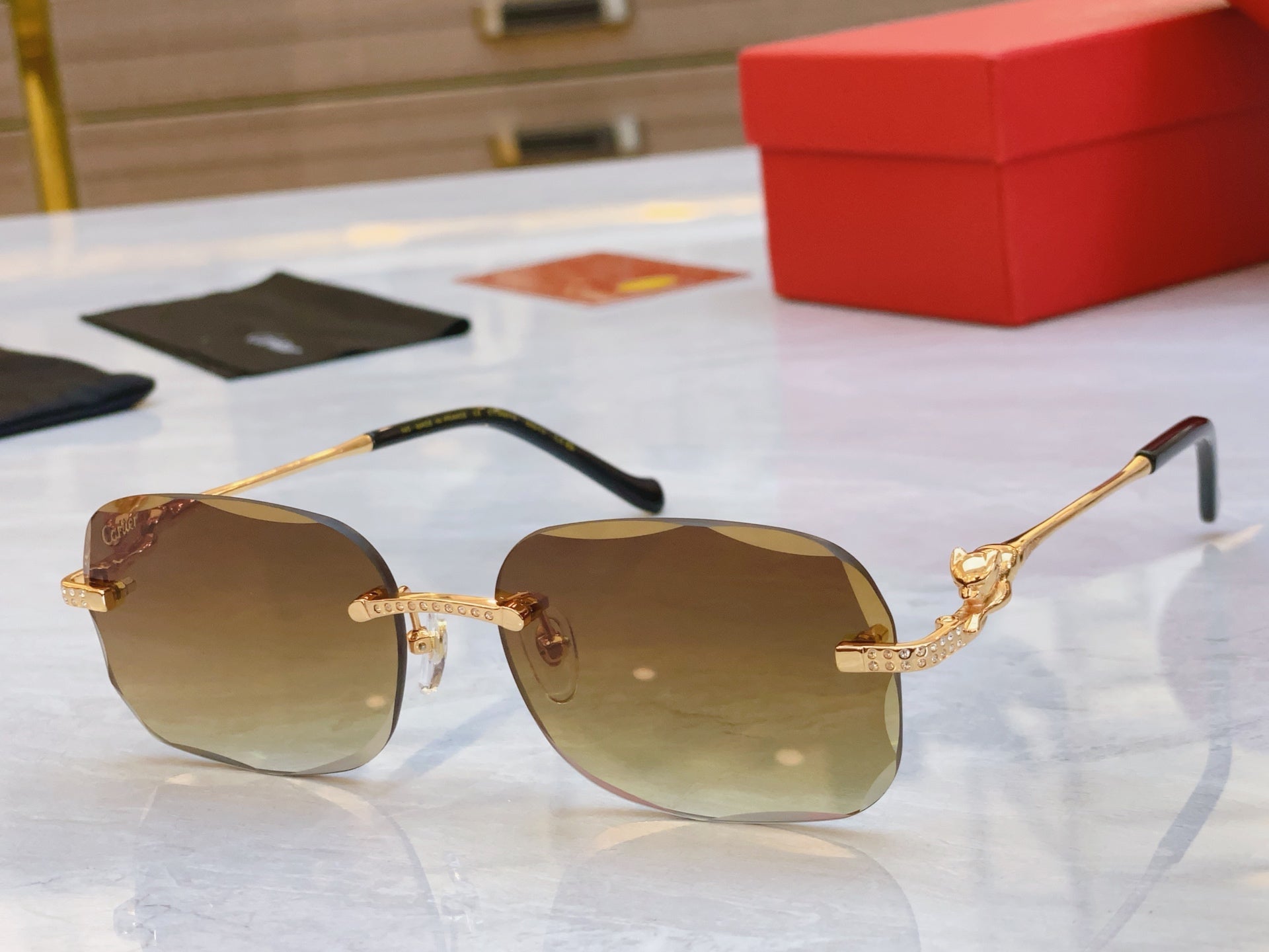 PANTHÈRE RECTANGULAR SUNGLASSES 575935 IN METAL