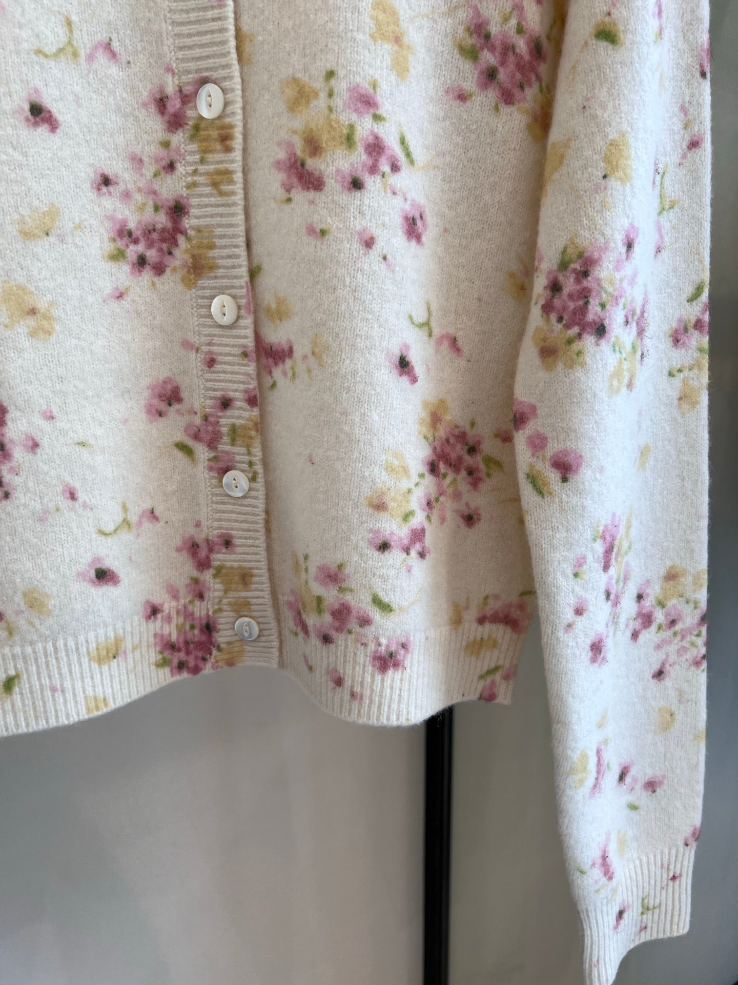 PRADA 25S CARDIGAN 534