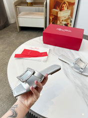 VIV' BY THE SEA MULES IN SILVER CALFSKIN CRYSTAL BUCKLE