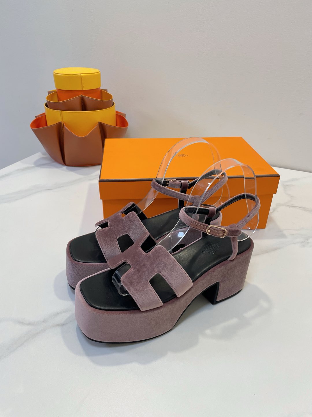 JAM 30 SANDAL IN ROSY BROWN VELVET