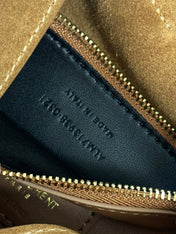 LE 5 À 7  SUPPLE SMALL 22 IN  CARAMEL BROWN SUEDE